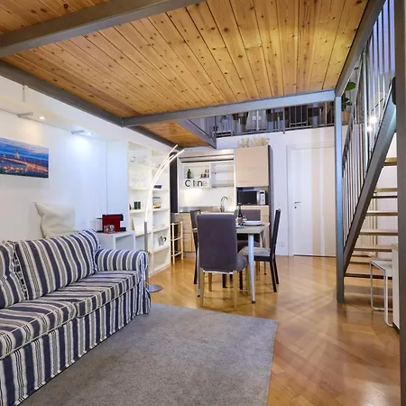 Lägenhet Centro, Elegant Loft Bilivello